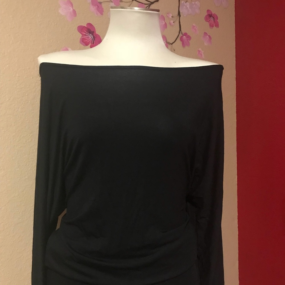 Long sleeve women’s top